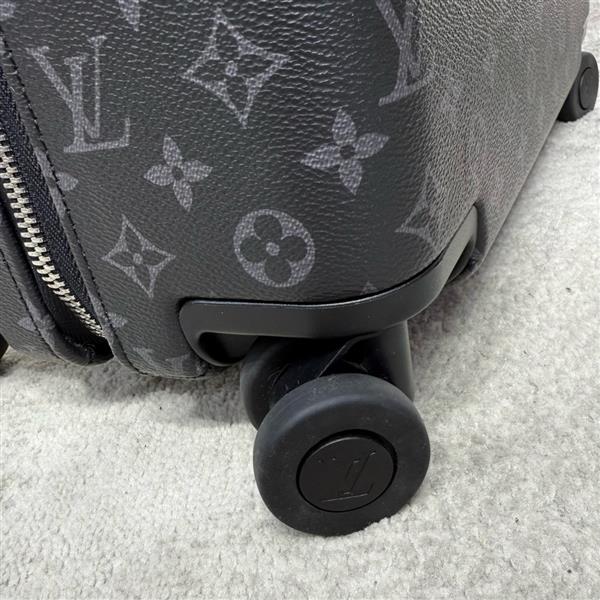 2026123143746811 260